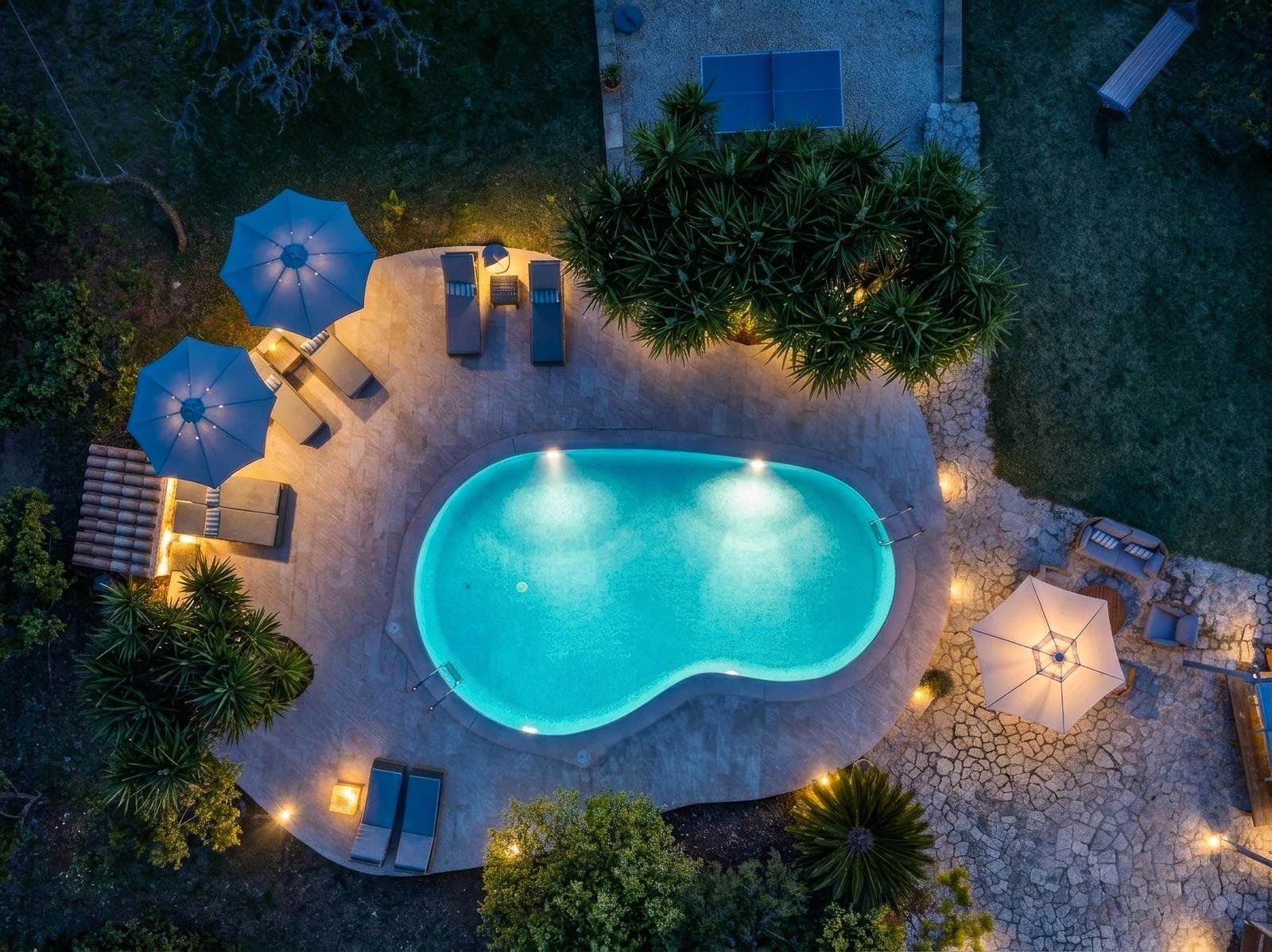 Aerial view of the pool and garden at Casa de Ciclista